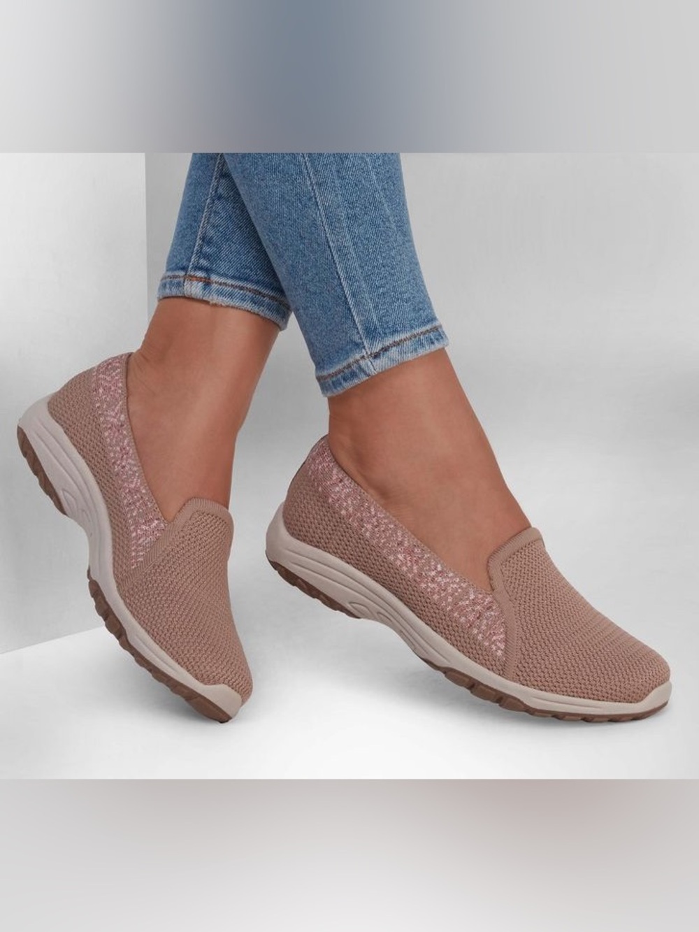 New Skechers slip on relaxed fit Reggae soul knit sneakers 7 cool memory foam